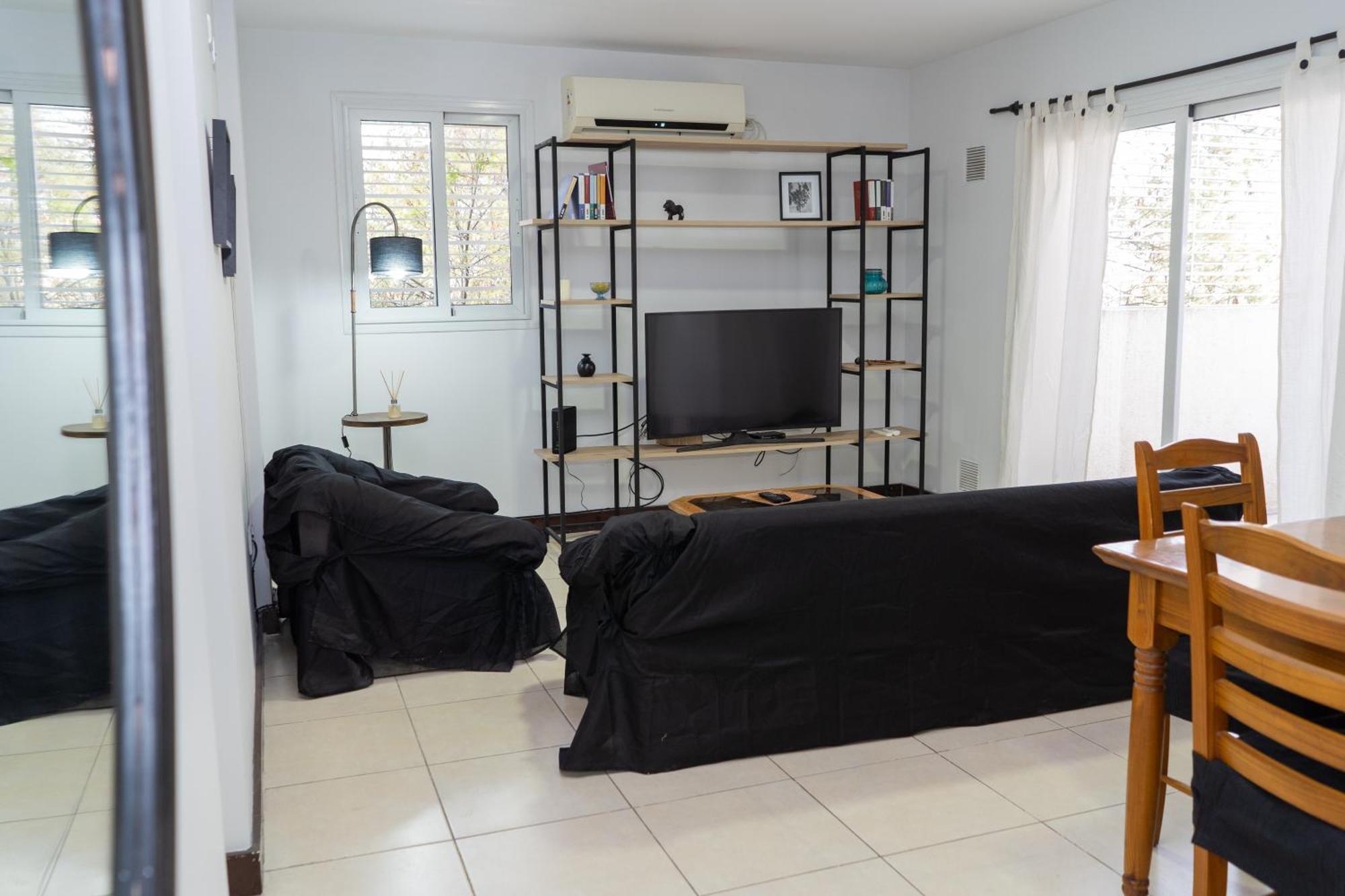 Depto Moderno Con Cochera, En La Mejor Zona De Apartment Mendoza